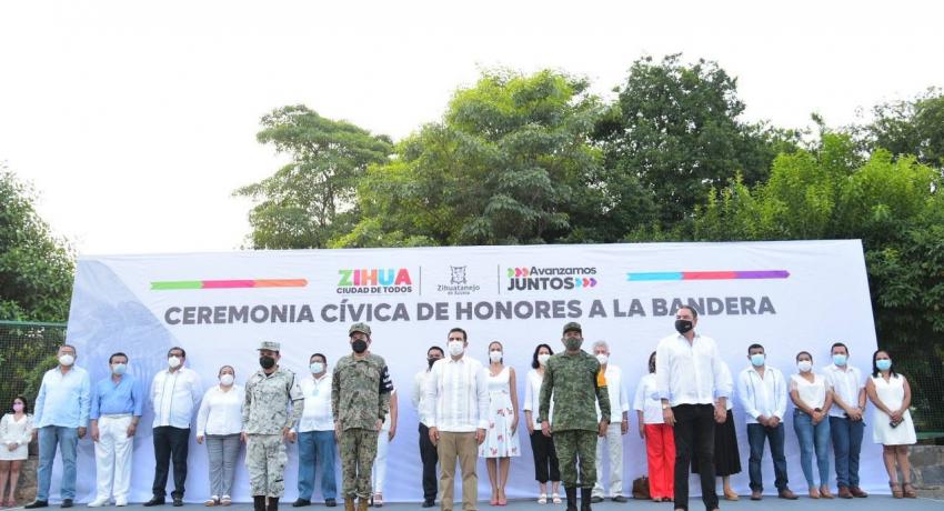 Presidente Jorge Sánchez Allec hace formal presentación del nuevo cabildo de Zihuatanejo 
