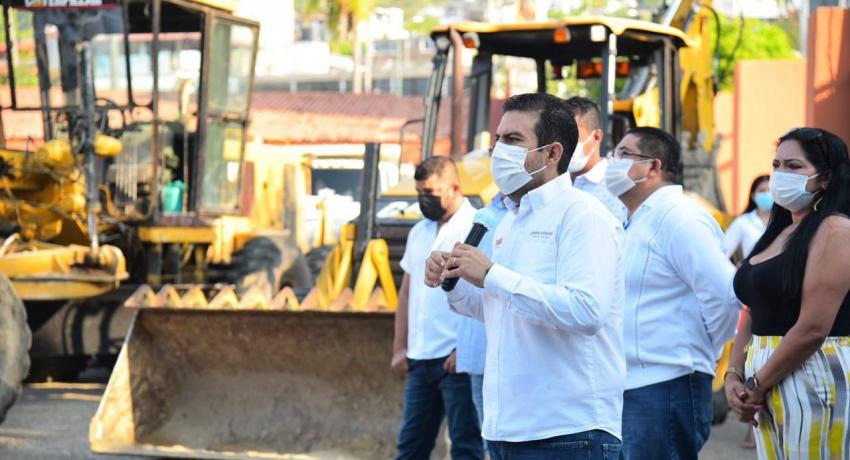 Presidente Jorge Sánchez Allec arranca programa de rehabilitación de caminos rurales