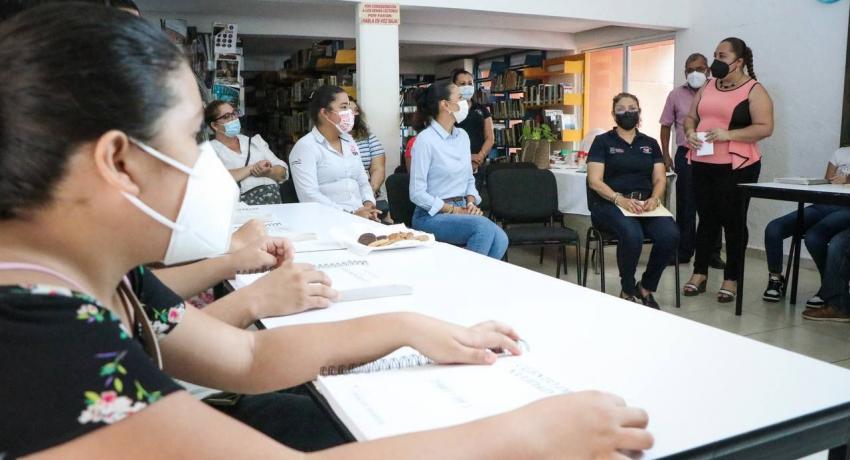 DIF Zihuatanejo realizó taller de lectura en sistema braile
