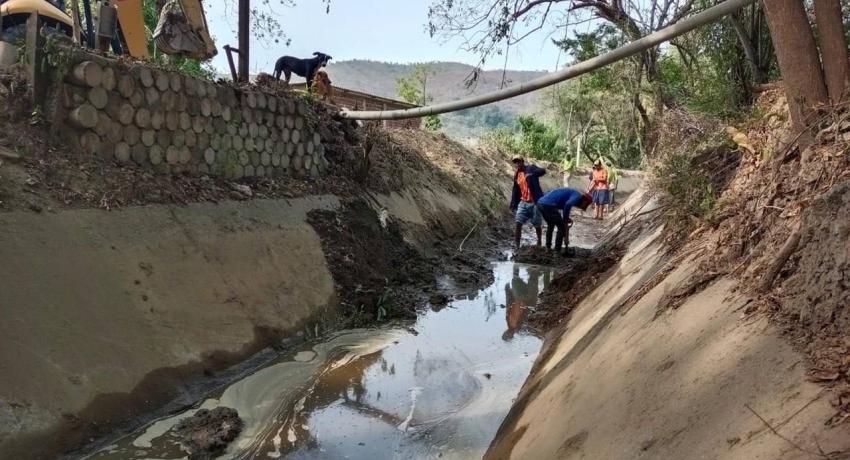 Gobierno de Jorge Sánchez Allec lleva gran avance en limpieza de canales y cañadas