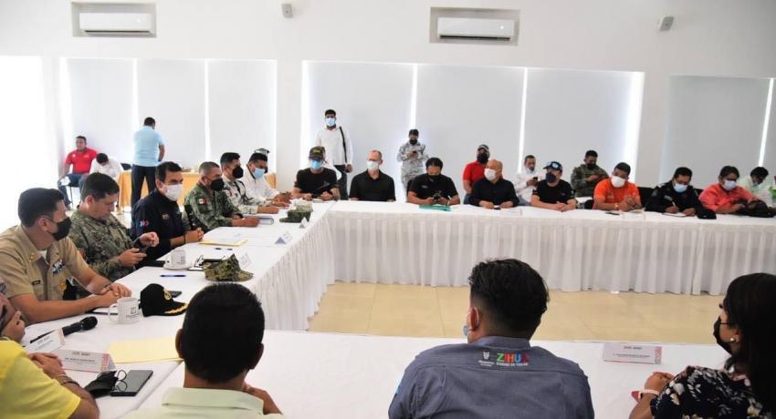 Consejo Municipal de Protección Civil, en sesión permanente ante cercanía de lluvias y ciclones