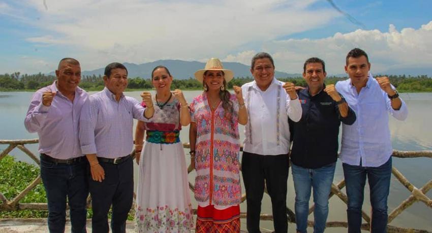 Presidente Jorge Sánchez Allec, se reúne con la gobernadora Evelyn Salgado y presidentes de la Costa Grande. 