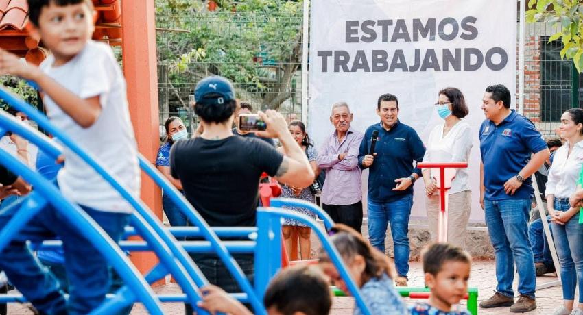 Presidente Jorge Sánchez Allec inaugura parque recreativo en colonia 16 de Septiembre.