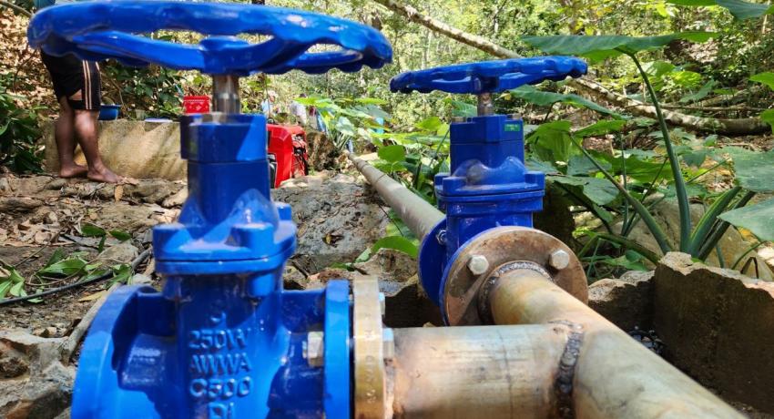 Gobierno de Zihuatanejo rehabilita sistema hidráulico en la comunidad de El Calabazalito
