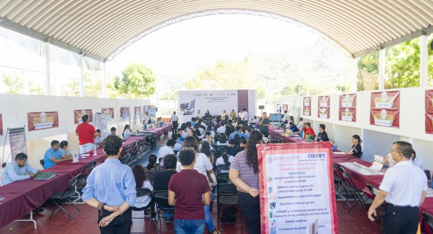 Gobierno de Zihuatanejo anuncia la Feria del Empleo ante la llegada de la temporada de fin de año.