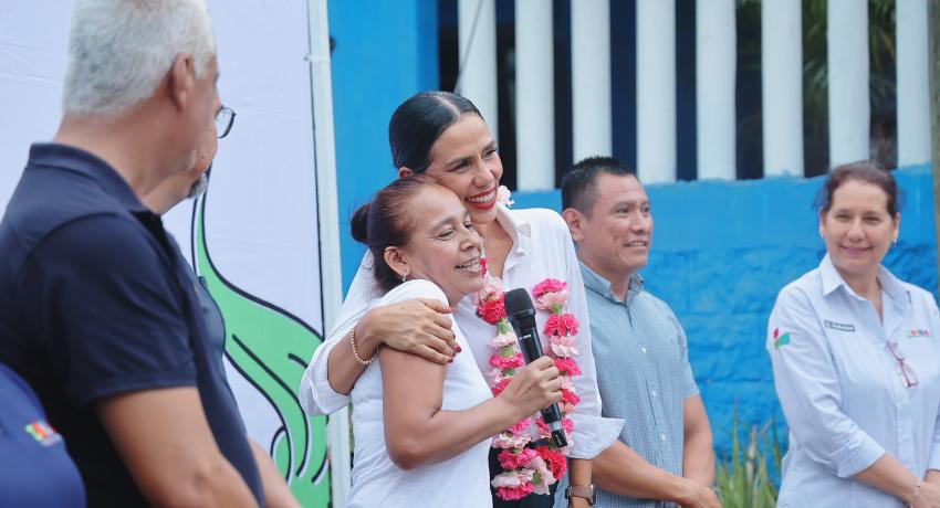 El Gobierno Municipal arranca la pavimentación de la calle Ruiz Massieu en la colonia Primer Paso Cardenista.