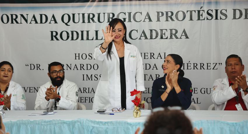 Arranca jornada quirúrgica de prótesis de rodilla y cadera.