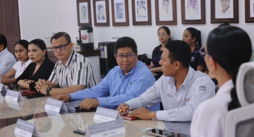 La presidenta municipal, Lizette Tapia Castro, recibió resultados positivos de la evaluación realizada a la administración municipal 2022–2024.