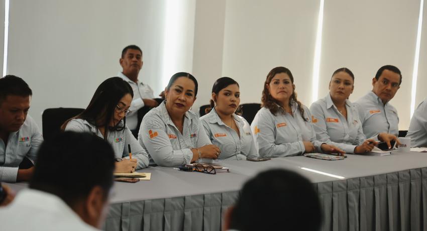 Gobierno de Lizette Tapia Castro anuncia primer arribo importante de turismo de crucero a Zihuatanejo