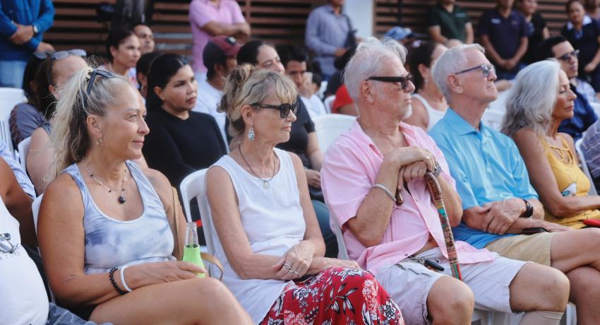 Gobierno municipal mejora la infraestructura de la colonia La Ropa.