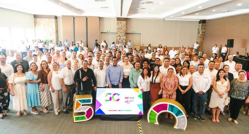 Impulsa Lizette Tapia Castro agenda turística en Acapulco.