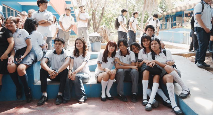 Gobierno de Lizette Tapia Castro avanza en escuelas con el programa Pintando la Salud Mental con Colores