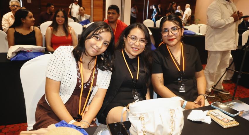 Se realiza en Ixtapa Zihuatanejo la 1ª Convención Nacional de Intercambio Académico de la Universidad Cesba, campus Querétaro.