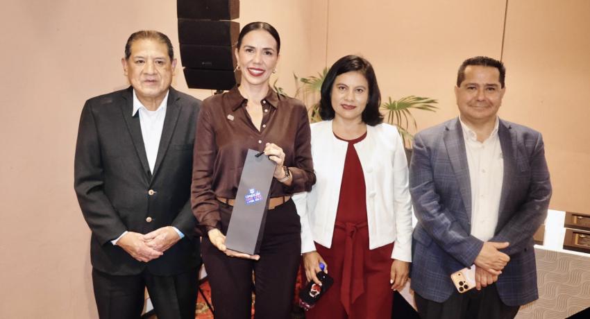 Se realiza en Ixtapa Zihuatanejo la 1ª Convención Nacional de Intercambio Académico de la Universidad Cesba, campus Querétaro.