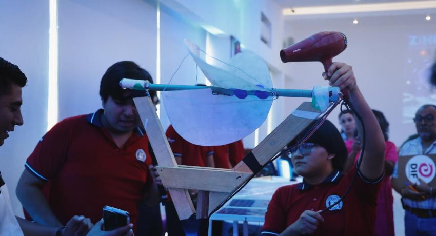 Gobierno de Zihuatanejo impulsa la ciencia y tecnología entre las nuevas generaciones 