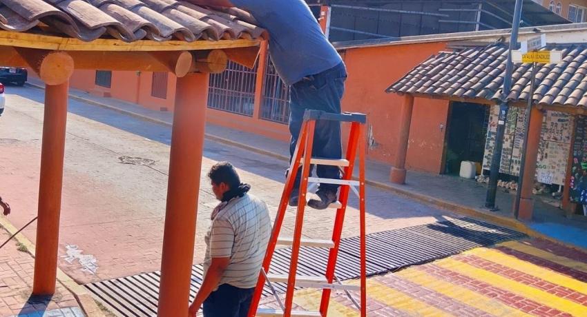 Gobierno de Zihuatanejo atiende la petición de comerciantes. 