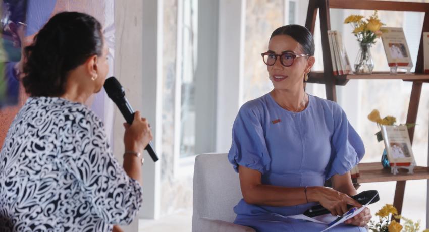 Presentan el libro Cómo proteger a tus hijos de las drogas.