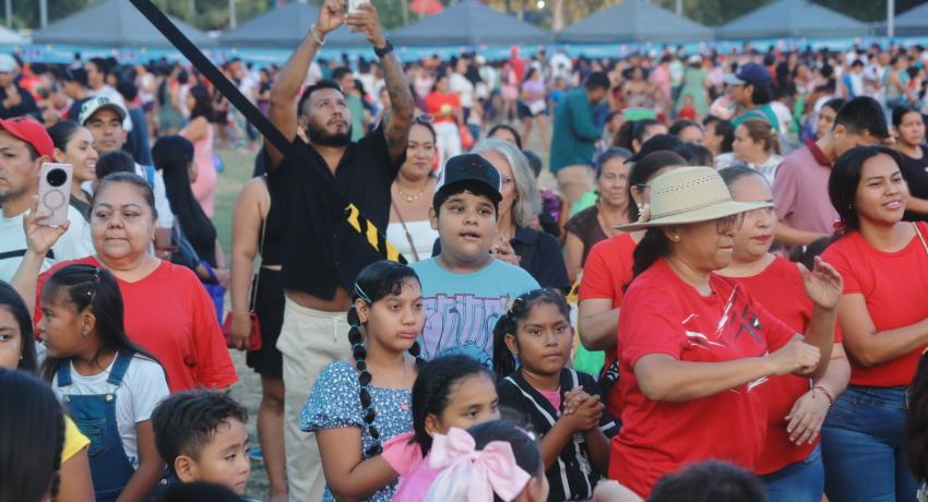 Rebasadas todas las expectativas por el festival del Día del Niño.