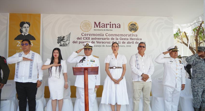 Conmemoran el 112 aniversario de la gesta heroica del Teniente José Azueta Abad en Veracruz.