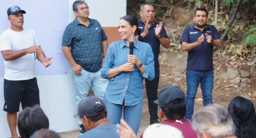 Mata de Sandía estrena red eléctrica