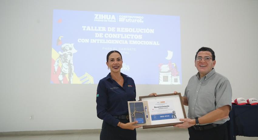 Inicia actividades la Feria Internacional del Libro Ixtapa Zihuatanejo 2026.