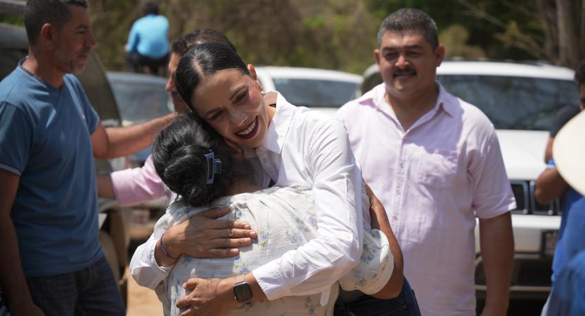 Gobierno de Zihuatanejo arranca ampliación del puente vado en la comunidad del Plan de los Hernández