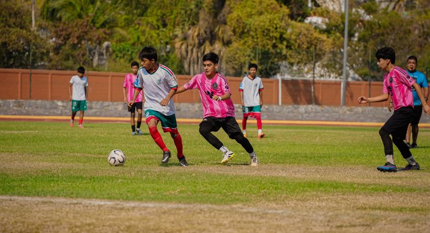 Se desarrolla con orden e intensidad la Semana Deportiva por el Día del Estudiante