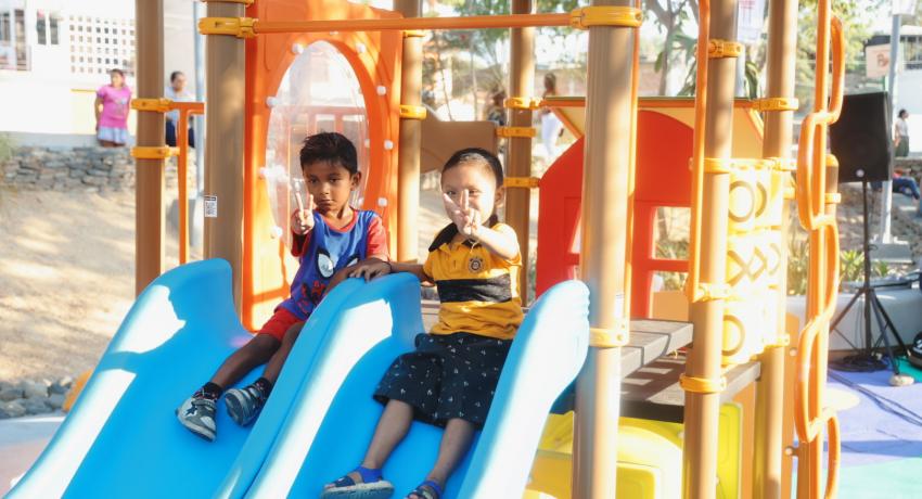 Inaugura Lizette Tapia Castro el Parque Infantil Ángelus