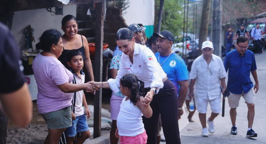 Lizette Tapia Castro arranca remodelación de espacio público en la colonia René Juárez Cisneros