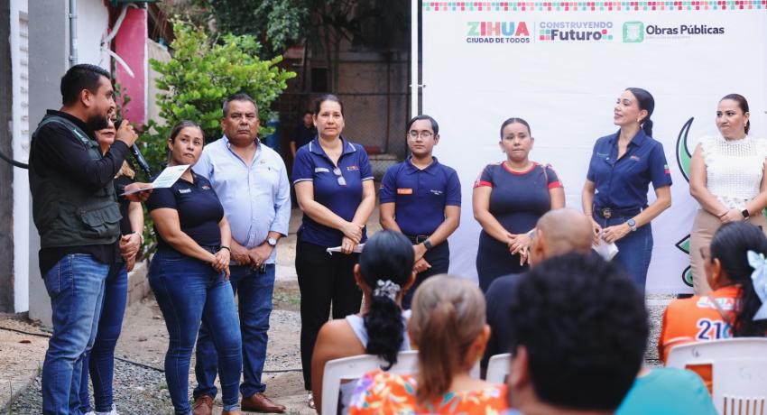 Arranca obra de andador en la colonia Darío Galeana