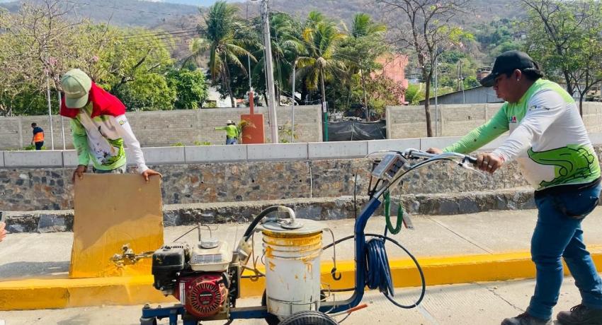 Modelo de Atención a la Salud en Zihuatanejo, autonomía y cobertura efectiva