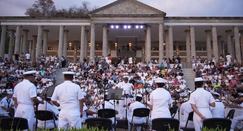 Con eventos culturales se vive un buen fin de semana.