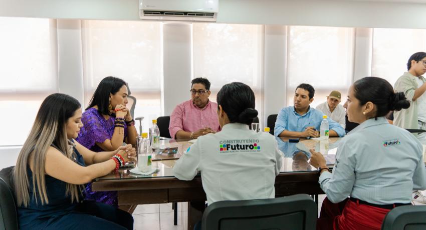 Gobierno Municipal de Zihuatanejo recibe a Hilda Ruth Lorenzo Hernández, titular de la Secretaría de la Mujer del Gobierno del Estado