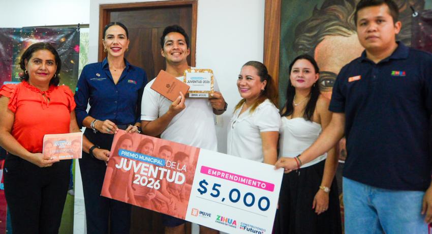Entrega el Gobierno de Zihuatanejo el Premio Municipal de la Juventud 2026