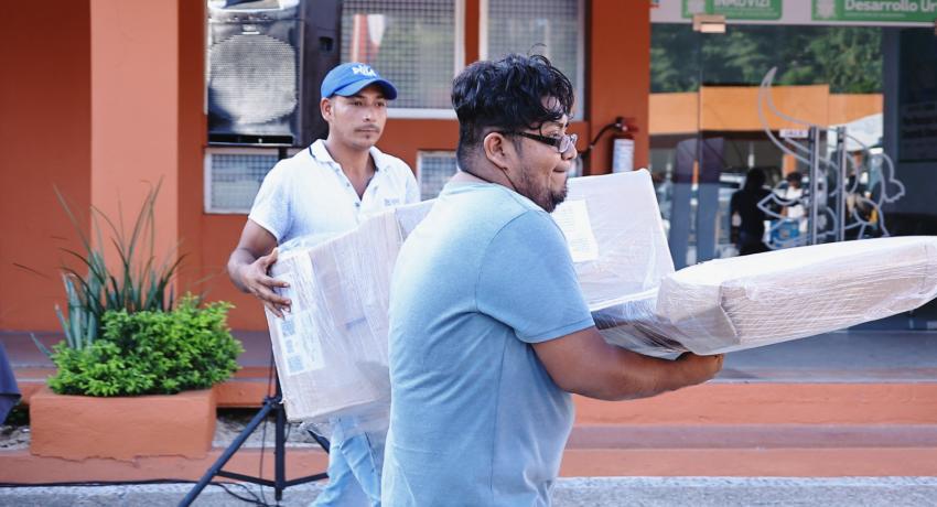 El programa Empléate impulsa el crecimiento de los negocios con herramientas y equipo de trabajo.