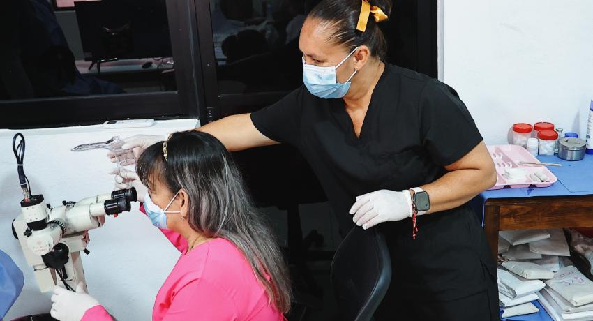Inicia campaña de colposcopia en la Unidad Municipal de Especialidades Médicas