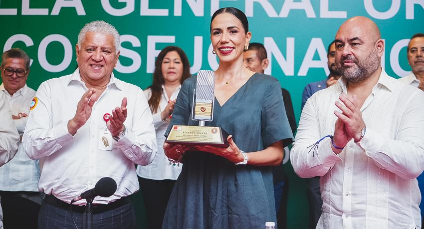 Presidenta Lizette Tapia participa en inauguración de Asamblea General Ordinaria de SITATYR-CTM