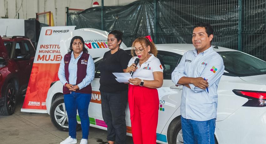 Gobierno de Zihuatanejo imparte capacitación sobre mecánica automotriz a grupo de mujeres