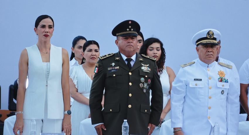 presidenta Lizette Tapia Castro, acompañado por elementos del 75 Batallón de Infantería, conmemoró la Gesta Heroica de los Niños Héroes,