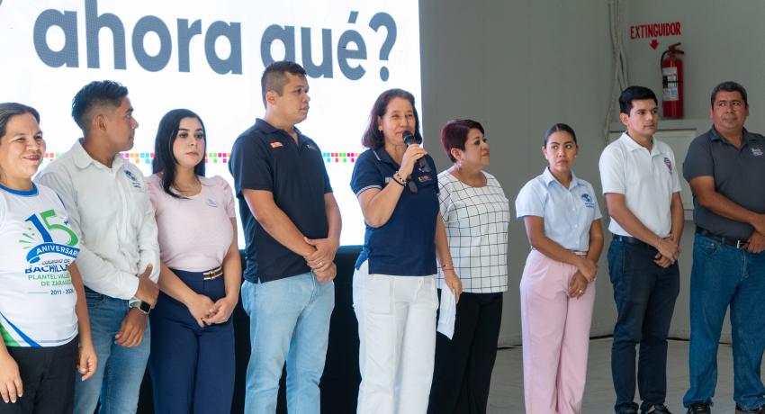 Gobierno de Lizette Tapia Castro apoya a estudiantes en materia de orientación vocacional