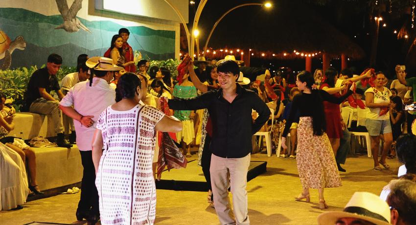 Gobierno de Zihuatanejo celebra la edición 25 del Fandango Costeño