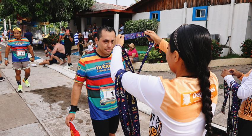 Impulsa Gobierno de Zihuatanejo el turismo deportivo con la décima edición de Xtrail 2026