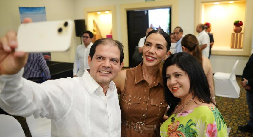 Presidenta Lizette Tapia Castro ofrece respaldo a proyectos turísticos en Ixtapa-Zihuatanejo