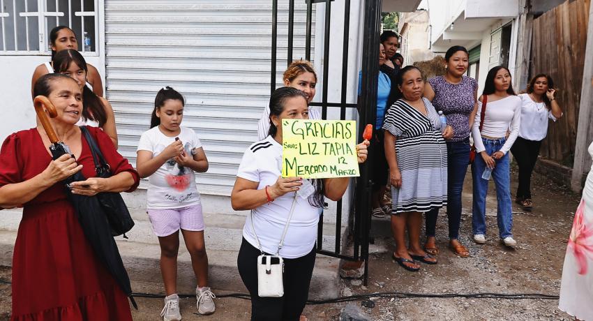 Lizette Tapia Castro impulsa mejoras en el mercado 12 de Marzo