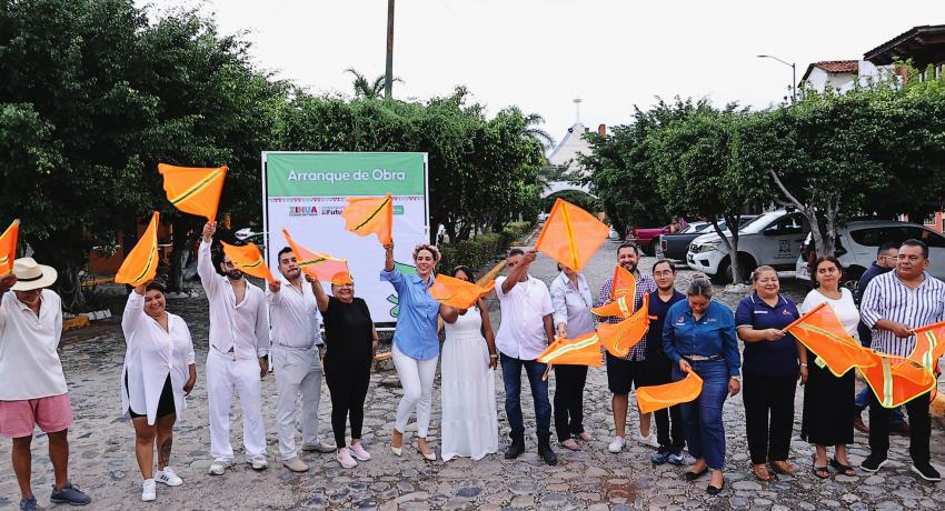 Gobierno de Lizette Tapia Castro mejora acceso residencial en Ixtapa